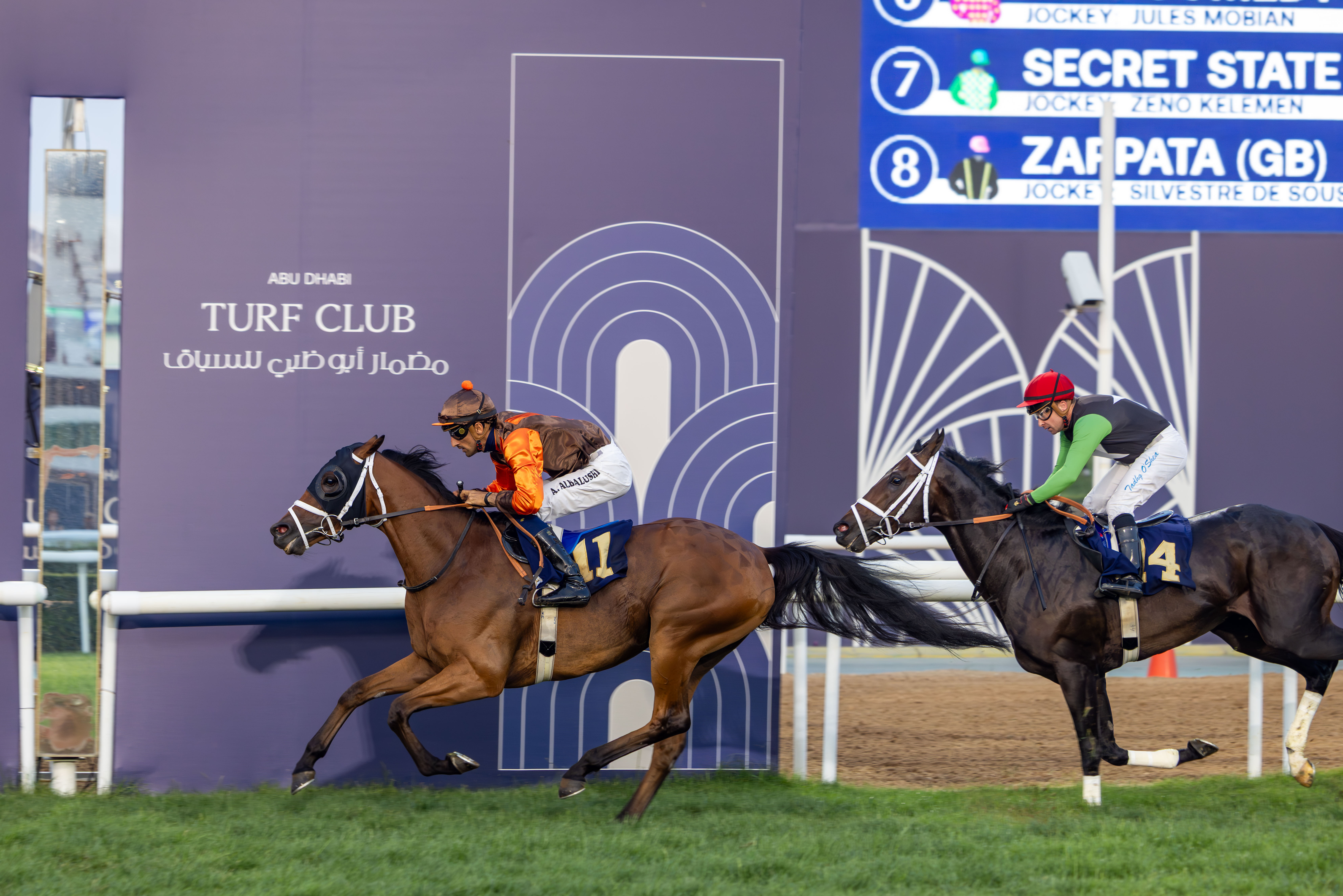 Kelemen Zénó  bemutatkozott az Emírségekben!